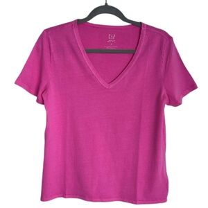 Pink GAP Women's Organic Cotton VintageSoft V-Neck T-Shirt